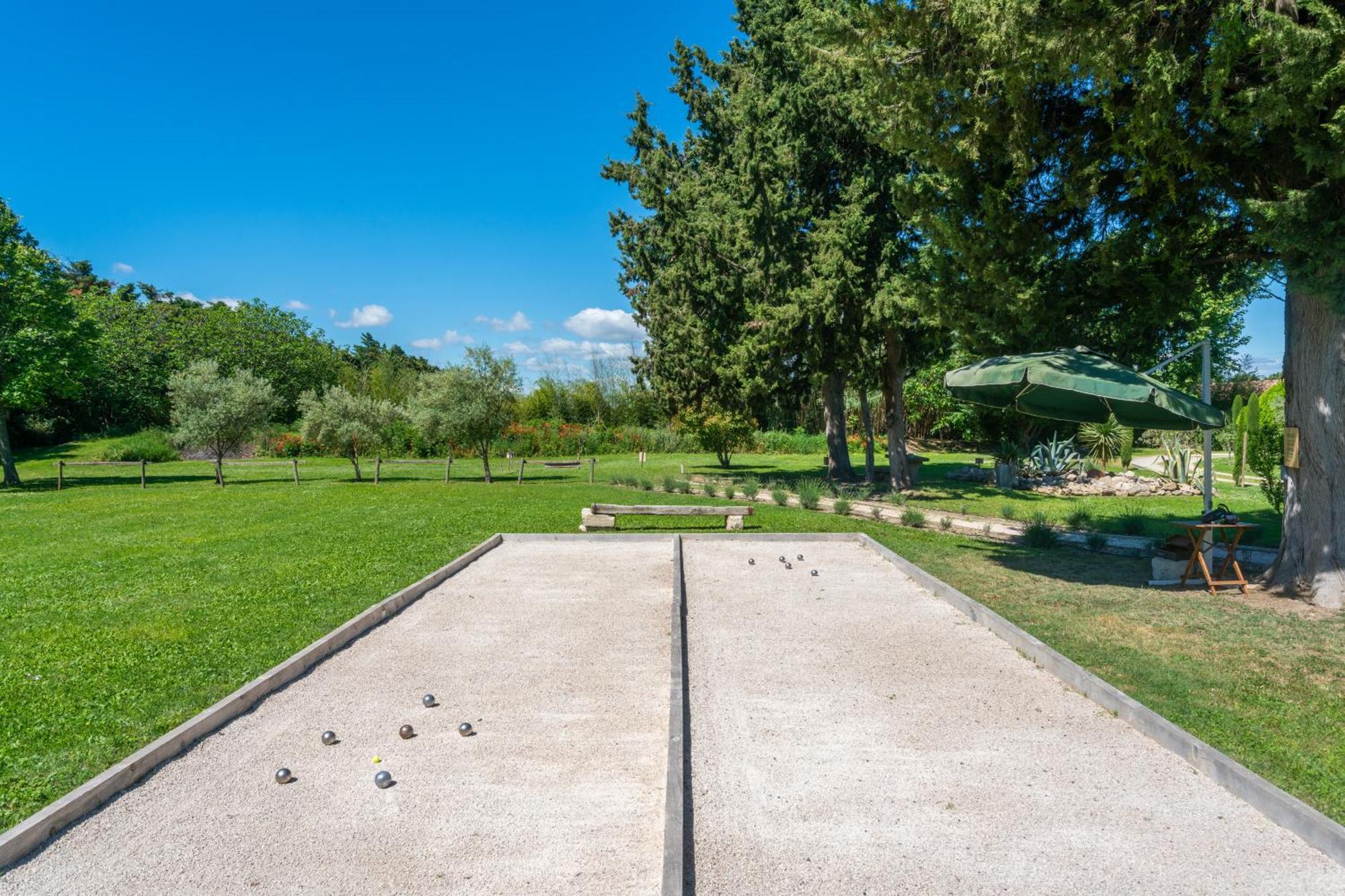 Le Mas De La Vincane Pernes-les-Fontaines Esterno foto